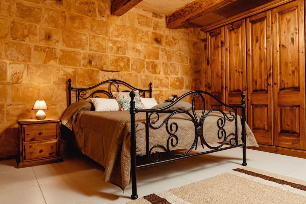 Enchanting 2Bdr Townhouse In Valletta Centre! Ngoại thất bức ảnh