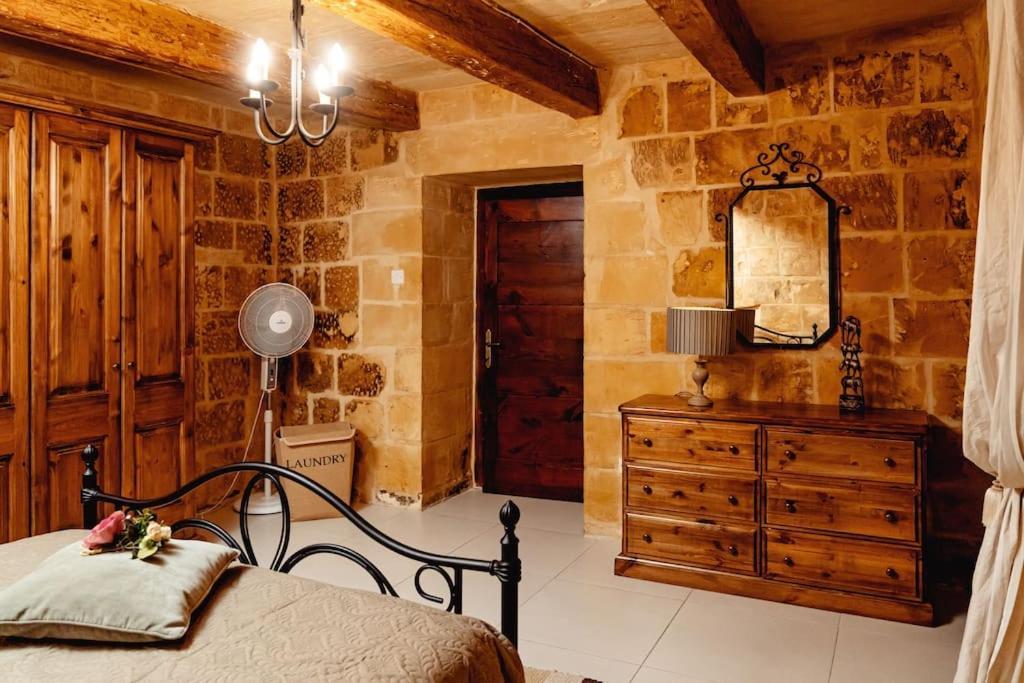 Enchanting 2Bdr Townhouse In Valletta Centre! Ngoại thất bức ảnh